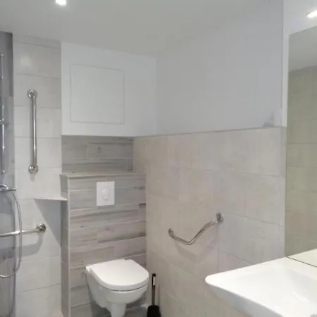 아파트 Marcilly-le-chatel, 1 Piece, 4 Personnes - Fr-1-496-212 *